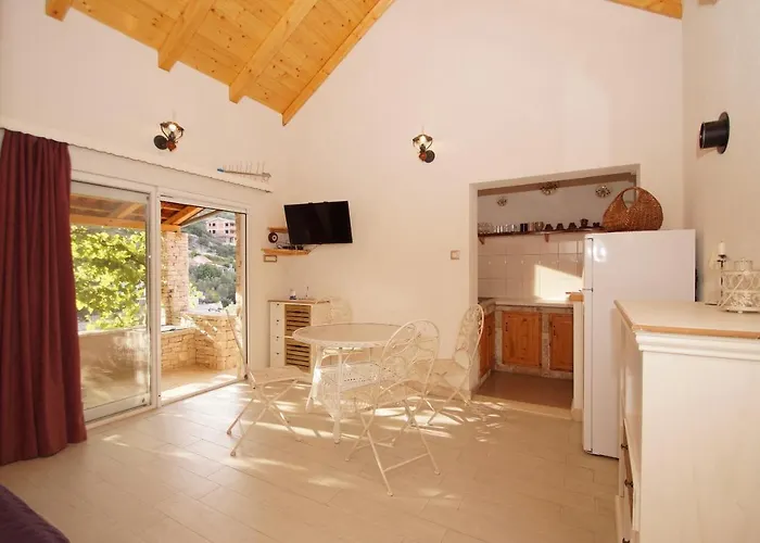 Nyaraló Stone House Mia