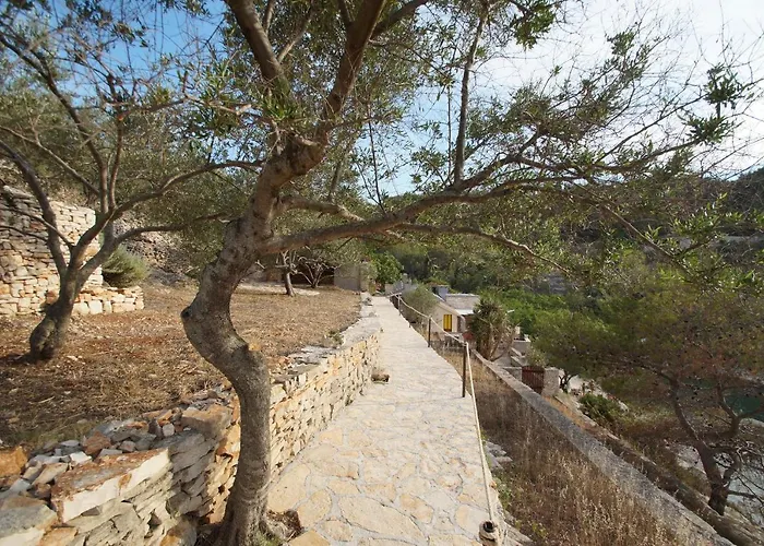 Nyaraló Stone House Mia *